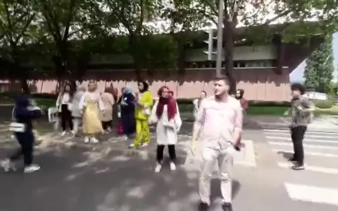 Fransa’da Öcalan’a özgürlük sloganları!