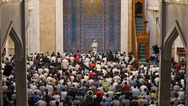 2023-kurban-bayrami-i-kurban-bayrami-ne-zaman-ayin-kacinda-arefe-gunu-ne-zaman-hangi-gun-kurban-bayrami-tatili-1666601704867.jpg 2023 KURBAN BAYRAMI I Kurban Bayramı ne zaman, ayın kaçında? Arefe günü ne zaman, hangi gün? Kurban Bayramı tatili kaç gün? - 3