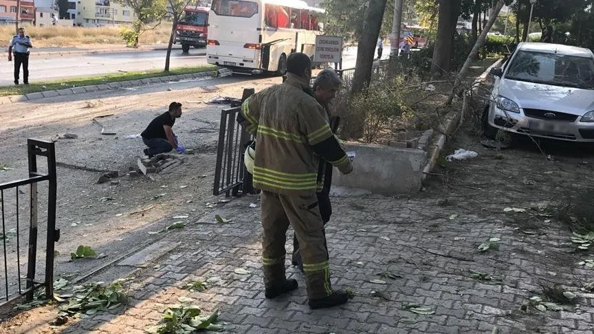 Izmir Buca Da Patlama Meydana Geldi A Haber Son Dakika Gundem Haberleri