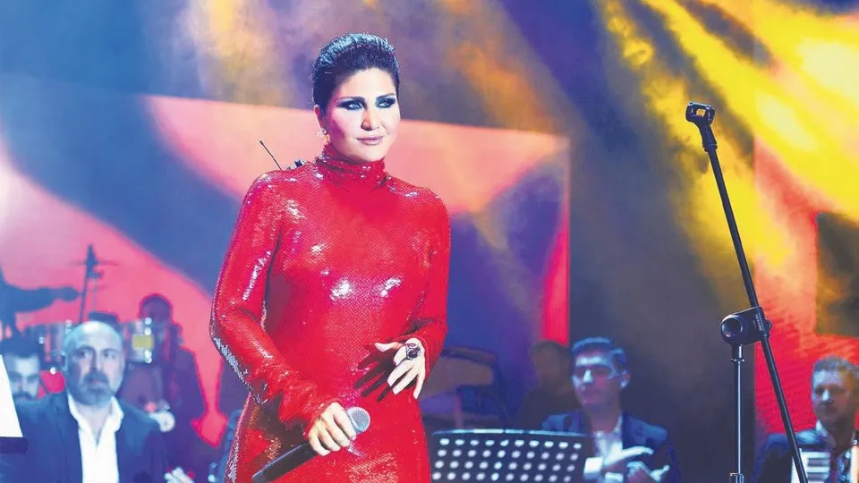 Sibel Can’ın takılarının fiyatı dudak uçuklattı! Sahnede servet taşıdı