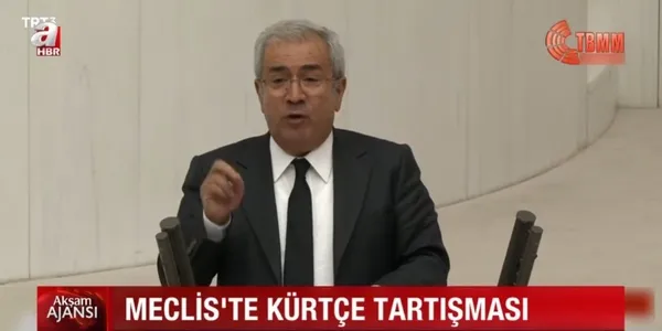 mecliste-kurtce-tartismasi-hdpli-imam-tascierin-mikrofonu-kapatildi-tartisma-alevlendi-1670350531890.jpg Meclis'te 'Kürtçe' tartışması: HDP'li İmam Taşçıer'in mikrofonu kapatıldı - 1