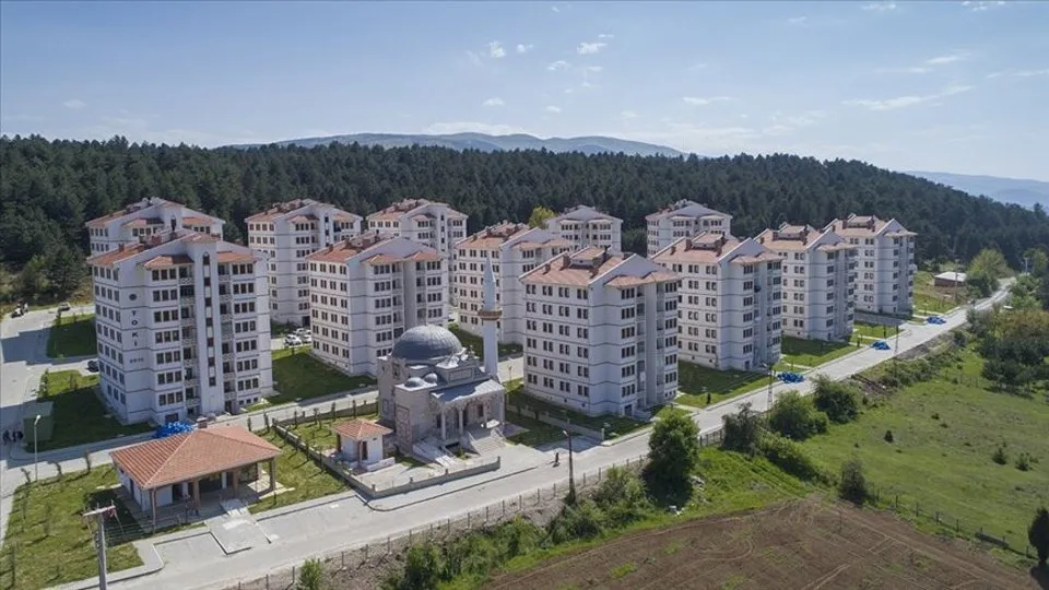 TOKİ arsa ve ev projesinde kuralar ne zaman çekilecek? İlk Evim İlk İş Yerim projesinde il il kura tarihleri