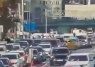 Avukat Serdar Öktem'e düzenlenen suikast kamerada! Dörtlüleri yakarak yanaştılar