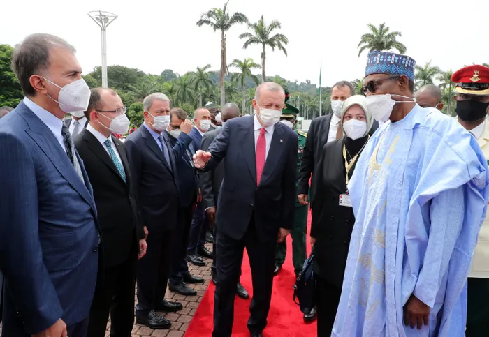 Son dakika: Başkan Erdoğan Nijerya’da! İki ülke arasında 7 anlaşma imzalandı