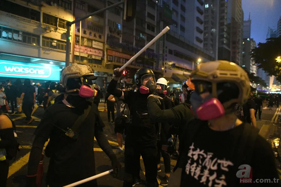 Hong Kong'dan dehşete düşüren kareler! Protestolar devam ediyor 25