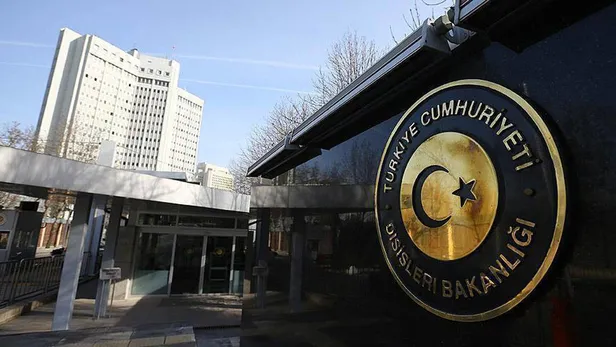 bakanlik-lise-mezunu-guvenlik-ve-sofor-alimi-yapacak-basvuru-sartlari-ve-detaylar-belli-oldu-1699512613270.jpg Bakanlık lise mezunu güvenlik ve şoför alımı yapacak! Başvuru şartları ve detaylar belli oldu! - 1