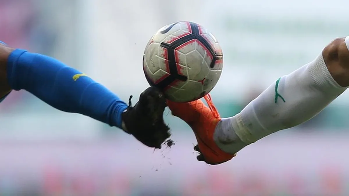 Futbolda transfer sezonu yarın sona erecek