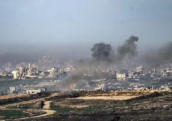İsrail 'rehine listesini' bahane etti Gazze'ye bomba yağdırdı! Ateşkese uymadılar