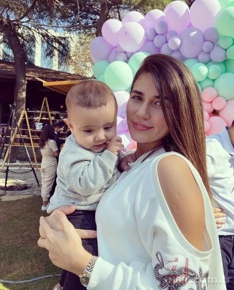 Azra Akın ve Atakan Koru oğullarının birinci yaş gününü partiyle kutladı 10