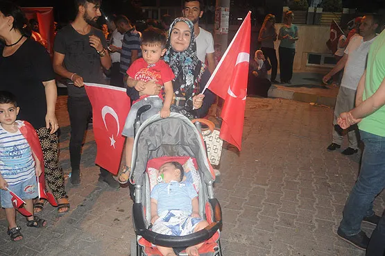 Anneler çocuklarının geleceği için meydanlarda - 2