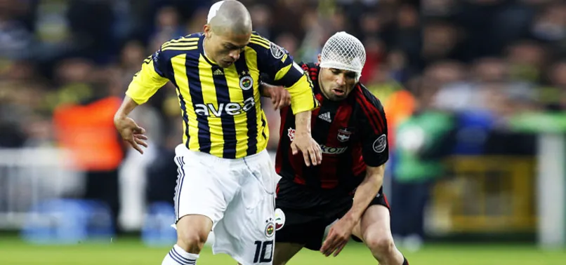 Alex de Souza'ya Twitter'dan mesaj
