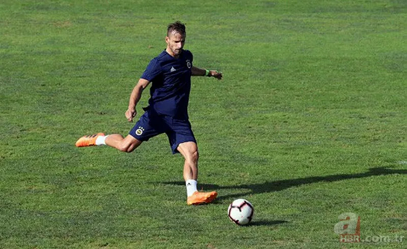 Fenerbahçe'nin Şampiyonlar Ligi kadrosu belli oldu 16