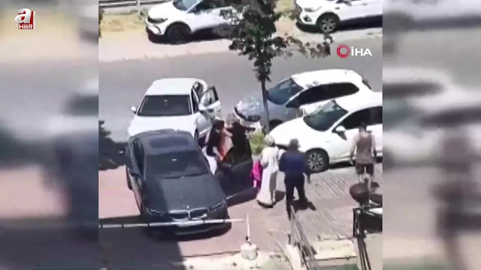 Yol verme kavgasında sürücüye bıçakla saldırdı