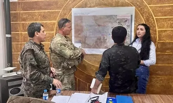 msbden-abdye-pkk-ziyareti-tepkisi-bir-teror-orgutuyle-baska-bir-teror-orgutu-kullanilarak-mucadele-edilemez-1709805595005.jpg MSB'den ABD'ye PKK ziyareti tepkisi: Bir terör örgütüyle başka bir terör örgütü kullanılarak mücadele edilemez - 6