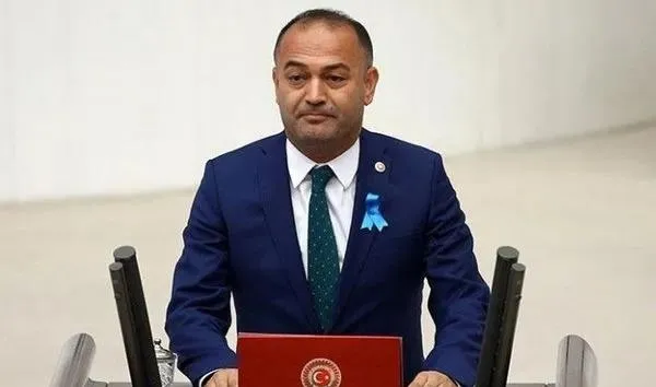 CHP’deki kara para trafiğinin kilit ismi Karabat! Her taşın altından Ekrem İmamoğlu’nun yol arkadaşı çıkıyor | Soruşturma başkanlara sıçradı