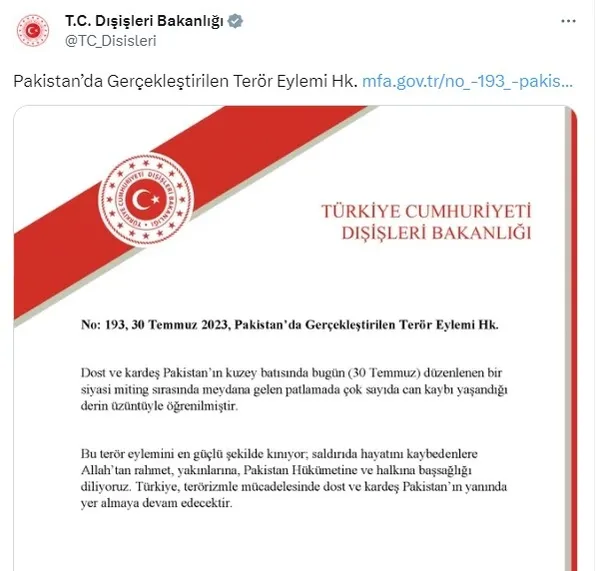 pakistanda-siyasi-parti-kongresini-hedef-alan-bombali-saldiri-40-olu-200den-fazla-yarali-1690741681290.jpg Pakistan'da siyasi parti kongresini hedef alan bombalı saldırı! 40 ölü 200'den fazla yaralı... - 4