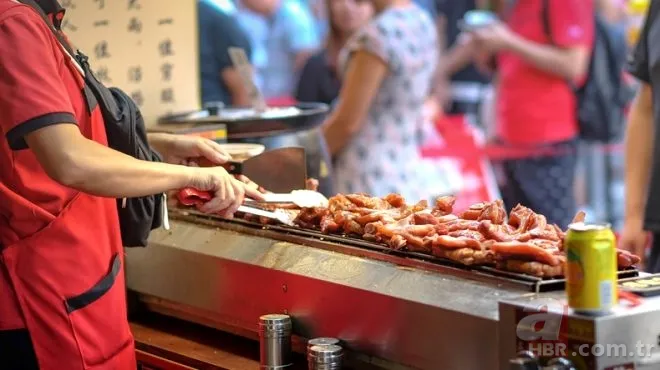 Ne bulsa yiyorlar! İşte koronavirüsün yayıldığı pazar... 22