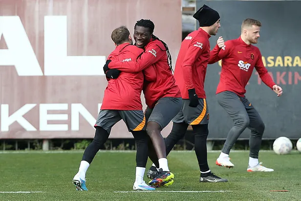 giresunspor-galatasaray-maci-muhtemel-11ler-28-ocak-giresunspor-gs-maci-ne-zaman-saat-kacta-1674898348548.jpg Giresunspor Galatasaray maçı MUHTEMEL 11'LER! 28 Ocak Giresunspor GS maçı ne zaman, saat kaçta? - 4