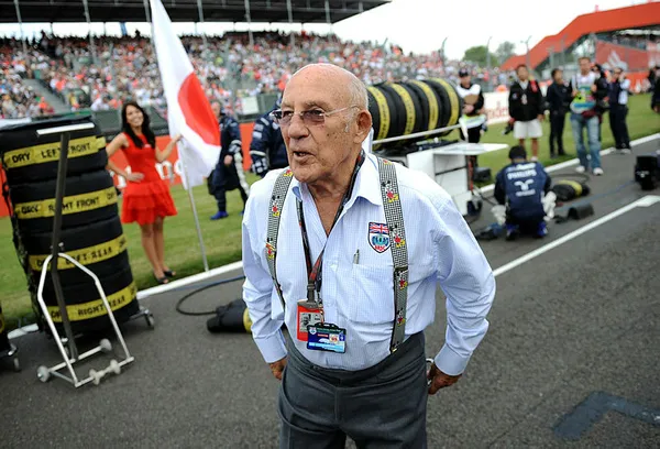 Son dakika: Eski Formula 1 pilotu Stirling Moss, yaşamını yitirdi