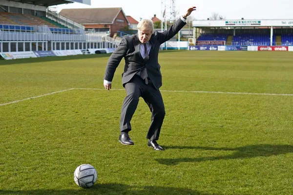 Son dakika | İngiltere Başbakanı Boris Johnson'dan flaş sözler: Artık başka karantina yok! Binlerce ceset üst üste yığılsın - 2