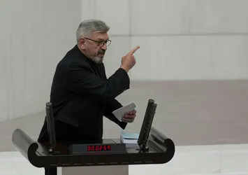 SP'li Cihangir İslam hakkında suç duyurusu