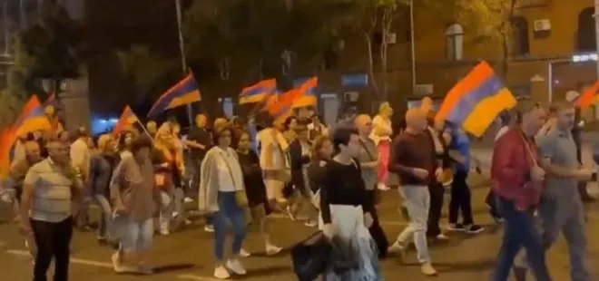 Ermenistan’ta Paşinyan karşıtı muhalifler hükümet binalarını bastı!