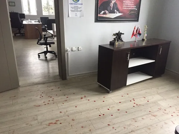 1647891777775.jpg CHP'li Daday Belediye Başkanı Hasan Fehmi Taş'a silahlı saldırı! Belediye personeli etkisiz hale getirdi - 2