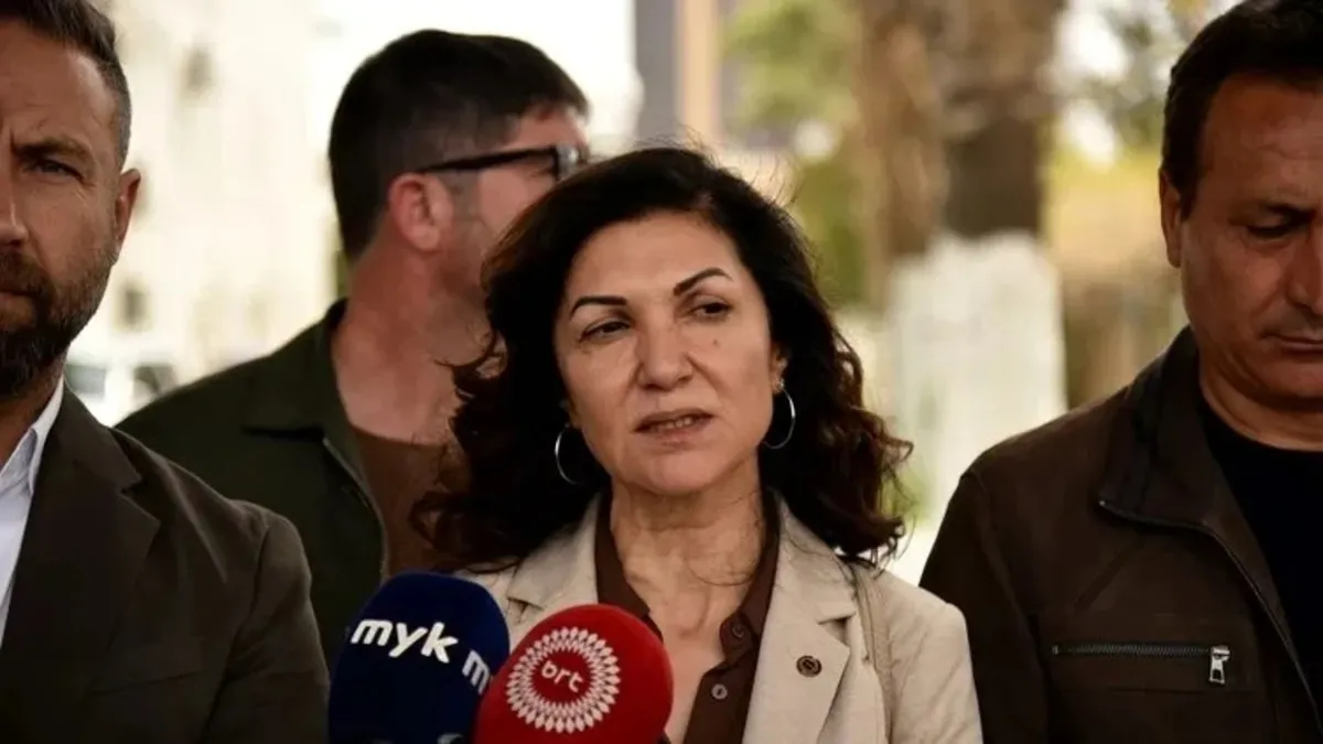 KKTC'de başörtüsünü yasaklatan sendikaya AB'den LGBT fonu! Lise öğrencilerini hedef almışlar