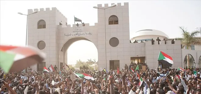Sudan’daki darbe sonrası ordudan çağrı