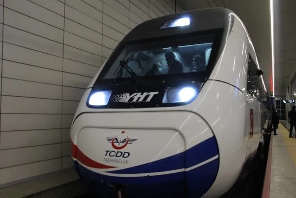 Son dakika: Ankara-Sivas YHT hattının performans testlerini yapacak tren yola çıktı