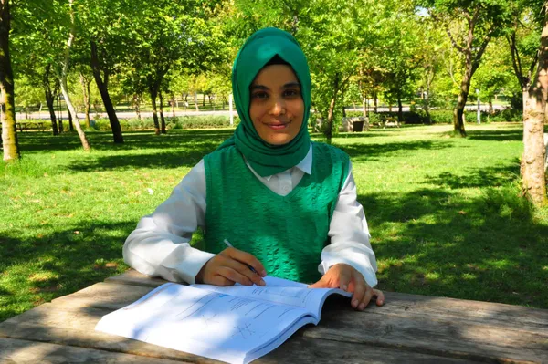 yksde-derece-yaptigini-soyledi-gercek-ortaya-cikti-1659438590476.jpg YKS’de derece yaptığını söyledi, gerçek ortaya çıktı! - 1