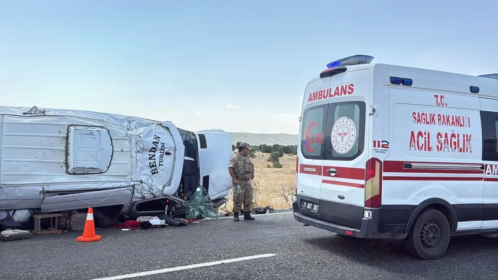 Diyarbakır'da düğün yolu kan gölüne döndü! Ölü ve yaralılar var - 5