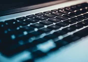 Sahte e-imza davasında tahliye edilen 5 sanık yeniden tutuklandı!