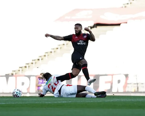 İstanbul’da 2 gol 1 puan... Karagümrük 1-1 Göztepe MAÇ SONUCU ÖZET