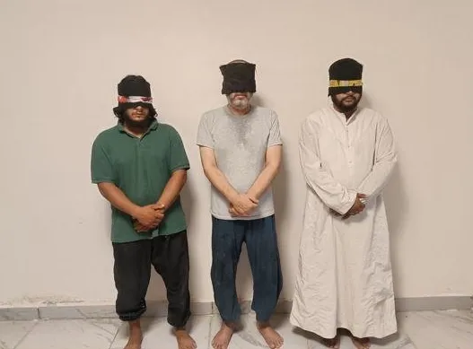 MİT'ten Suriye'nin kuzeyinde operasyon: 3 DEAŞ'lı yakalandı! Çok sayıda patlayıcı ve mühimmat ele geçirildi - 1