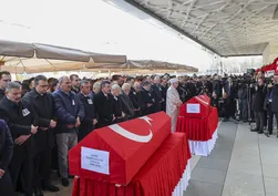 Helikopter kazası şehitlerine veda!