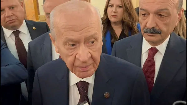 mhp-lideri-devlet-bahceliden-emekli-maasi-aciklamasi-1696159161772.jpg MHP lideri Devlet Bahçeli’den "emekli maaşı" açıklaması - 1