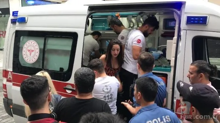 Taksim’de dehşet dolu anlar! Motosikletiyle insanların arasına daldı