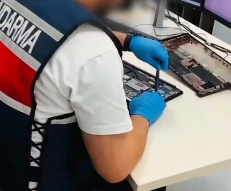 Hesaplarında 1 milyar TL’lik işlem hacmi bulunuyordu! Yakalandılar