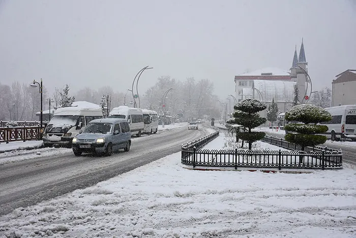 Bartın’da kar kalınlığı 78 santimetreye ulaştı - 6