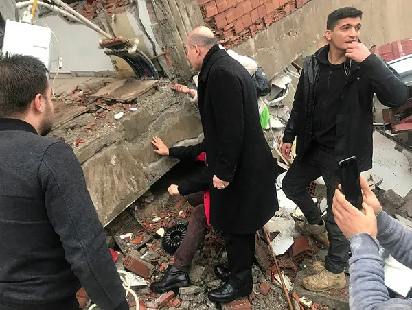 Bakanlar Başkan Erdoğan’ın talimatıyla deprem bölgelerinde görevde! Hangi bakan nerede? İşte sıcak gelişmeler...