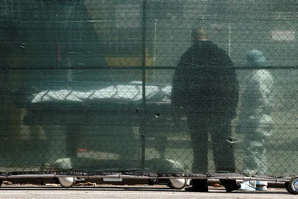 ABD "felaket morglarını" New York’a park etti! Cesetler şehrin göbeğinde bekletiliyor - 2