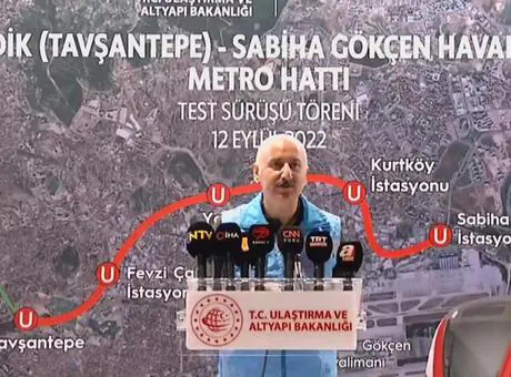 Ulaştırma ve Altyapı Bakanı Karaismailoğlu Pendik-Sabiha Gökçen Havalimanı metro hattının deneme sürüşüne katıldı! Orada müjdeleri peş peşe verdi