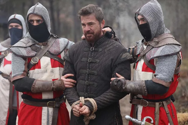 Sevilen dizide ayrılık furyası! Bu kez başrol oyuncusu veda ediyor! Barbaroslar Akdeniz’in Kılıcı’nda Pelin Akil’den sonra...