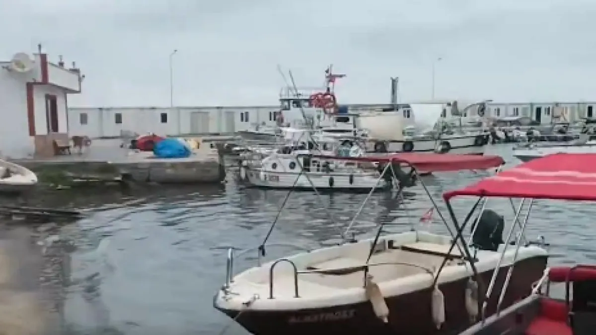 Yalova'da denizi kirleten 2 belediyeye 4 milyon lira ceza