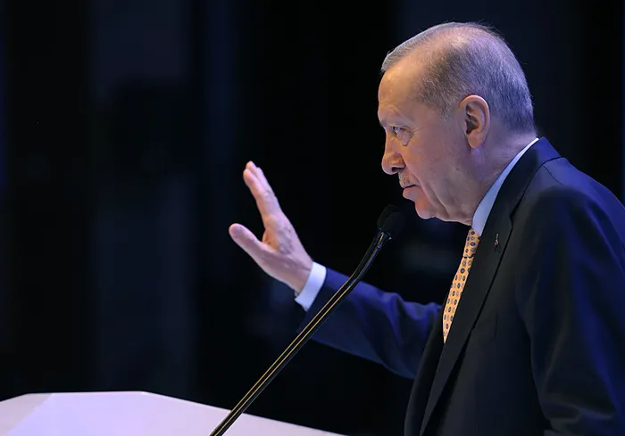 baskan-erdogandan-chpye-rusvet-almadiysaniz-bu-telas-neden-1769779436451.jpg Başkan Erdoğan'dan CHP'ye: Rüşvet almadıysanız bu telaş neden? - 1