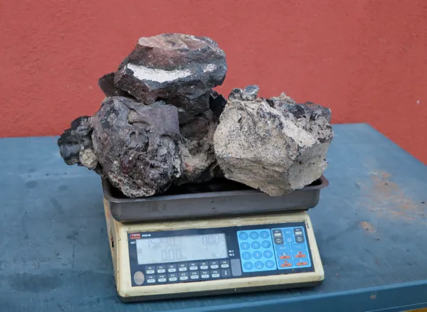 Son dakika | Servet teklif ettiler elinin tersiyle itti! Hazine sandığı şey bakın ne çıktı? - 2