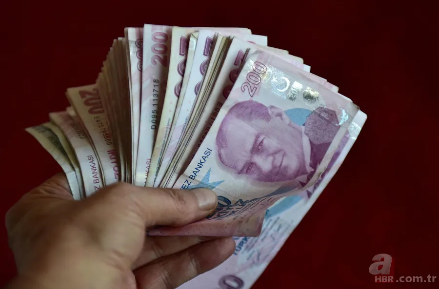 % 37,57 oranla maaşlar hesaplandı! SGK- SSK, Bağkur'luya zamlı tablo çıktı: 7.500, 7.900, 8.000 TL alanlar refah payı ile... 5