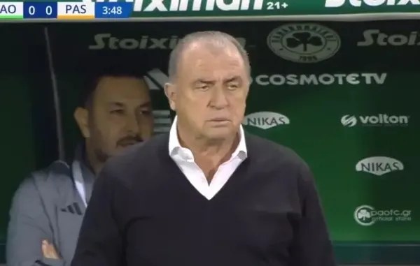 fatih-terimden-hakemin-kararina-tepki-ilk-macinin-4-dakikasinda-1704312747088.jpeg Fatih Terim'den hakemin kararına tepki! Hareketi sosyal medyada gündem oldu - 2
