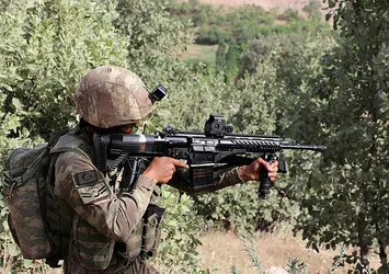 Bakan Soylu: Hakkari'de 4 PKK'lı öldürüldü